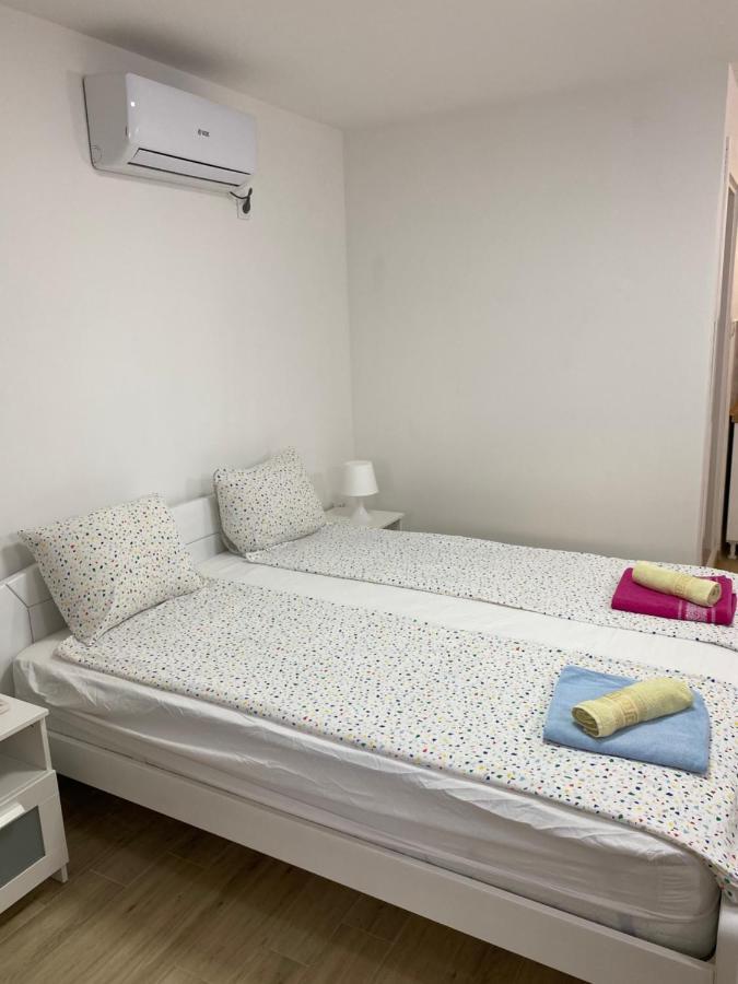 Garden Apartmani 3 Beograd Ngoại thất bức ảnh