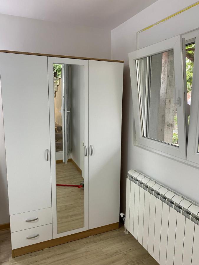 Garden Apartmani 3 Beograd Ngoại thất bức ảnh