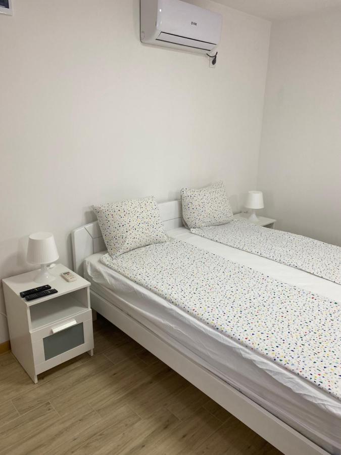 Garden Apartmani 3 Beograd Ngoại thất bức ảnh